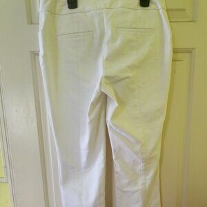 White Chicos size 00 (small to extra small) dress pants